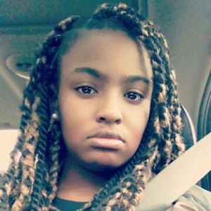 Meet your Posher, Janay